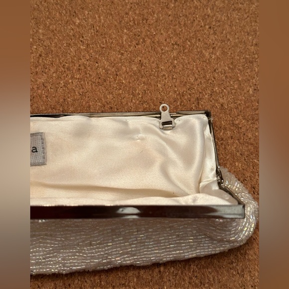 VANESSA PURSE - Picture 3 of 8